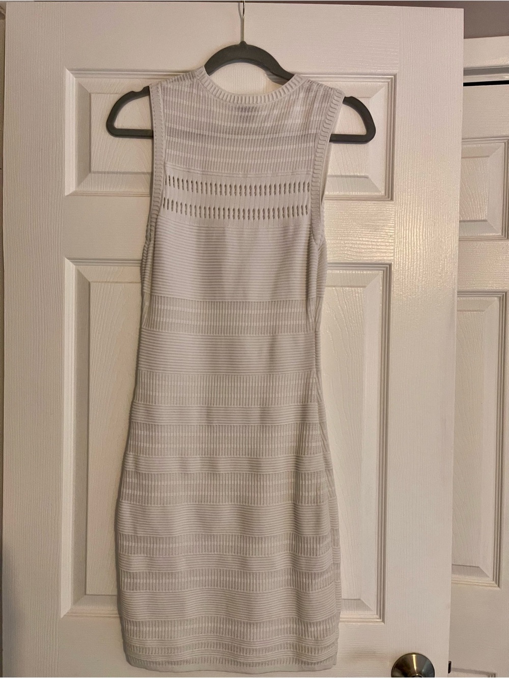 bebe White Sleeveless Textured Bodycon Mini Dress